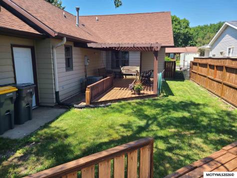 521 24th Place SW Mason City IA 50401