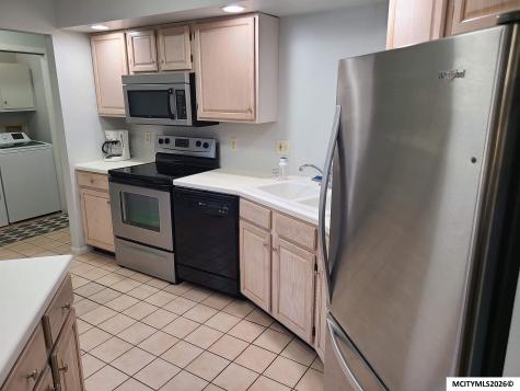 521 24th Place SW Mason City IA 50401