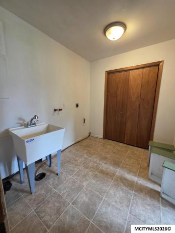 512 S Polk Place Mason City IA 50401