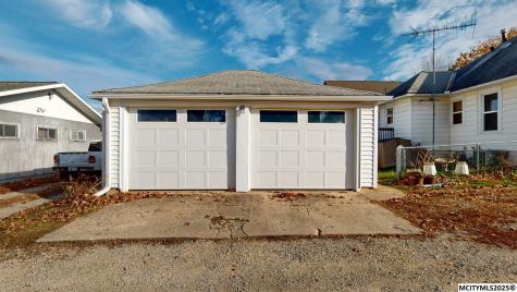 116 16th SE Mason City IA 50401