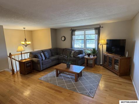 404 22nd SE Mason City IA 50401