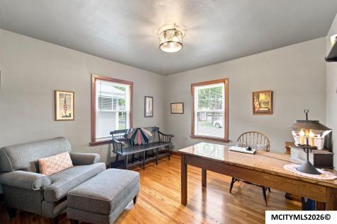 207 N 7th Street Clear Lake IA 50428