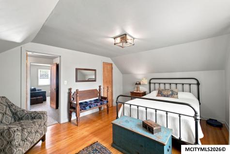 207 N 7th Street Clear Lake IA 50428