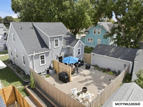 207 N 7th Street Clear Lake IA 50428