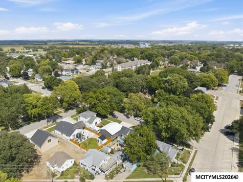 207 N 7th Street Clear Lake IA 50428