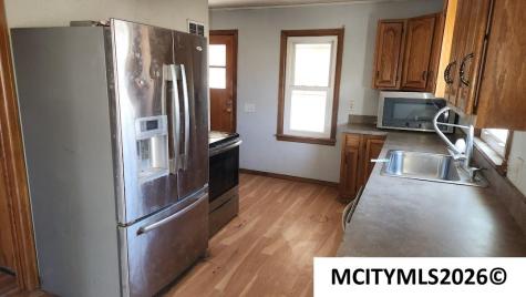 505 S 8th Street Forest City IA 50436