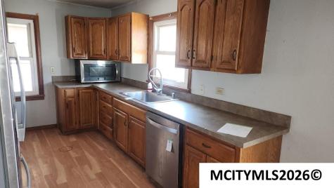 505 S 8th Street Forest City IA 50436