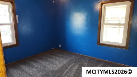505 S 8th Street Forest City IA 50436