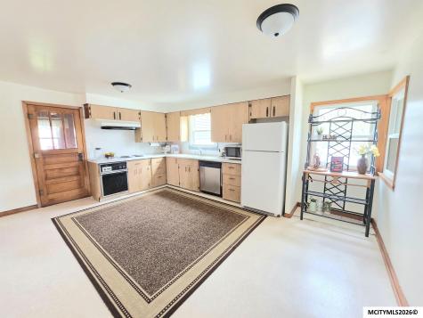 495 W 5th Street Garner IA 50438