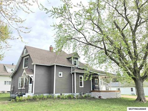 495 W 5th Street Garner IA 50438