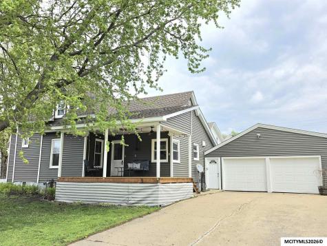 495 W 5th Street Garner IA 50438