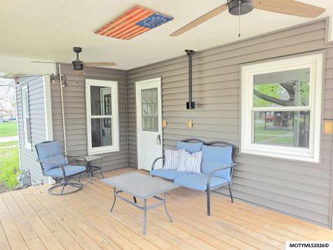 495 W 5th Street Garner IA 50438