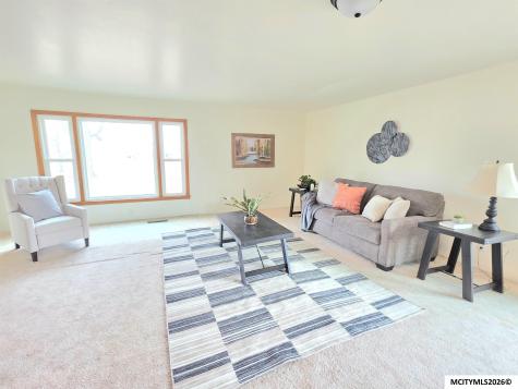 495 W 5th Street Garner IA 50438
