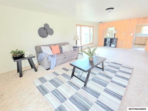 495 W 5th Street Garner IA 50438