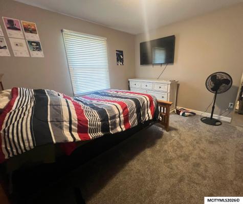 2262 W State Street Mason City IA 50401