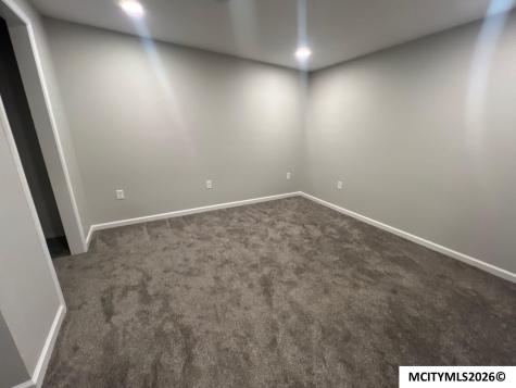 2262 W State Street Mason City IA 50401