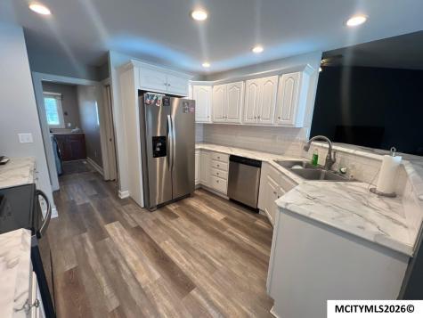 2262 W State Street Mason City IA 50401