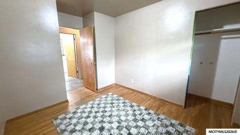 215 15th NW Mason City IA 50401