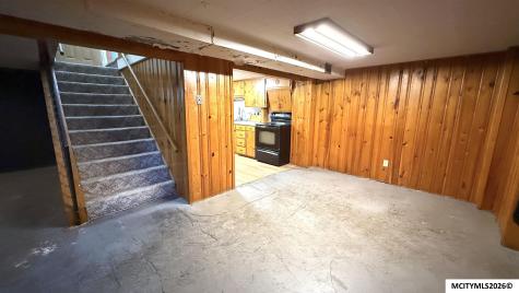 215 15th NW Mason City IA 50401