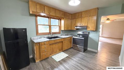 215 15th NW Mason City IA 50401