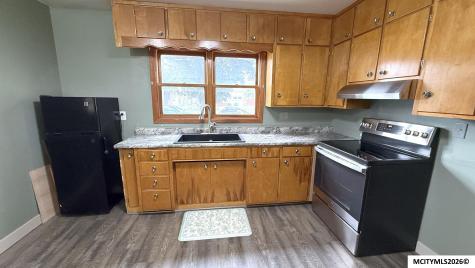 215 15th NW Mason City IA 50401