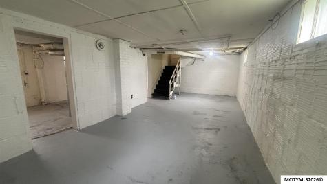 118 25th SW Mason City IA 50401