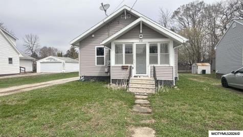 118 25th SW Mason City IA 50401