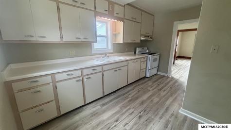 118 25th SW Mason City IA 50401