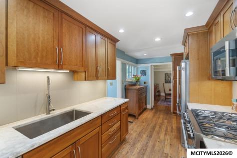 525 E State Mason City IA 50401