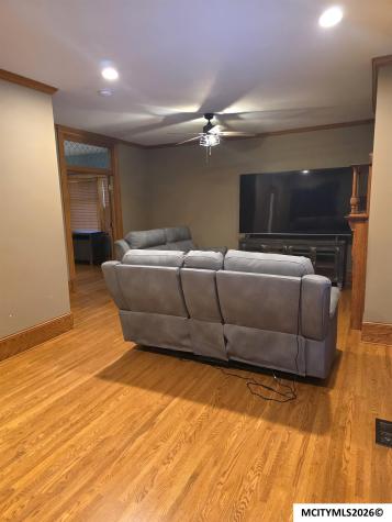 1323 S Pennsylvania Mason City IA 50401