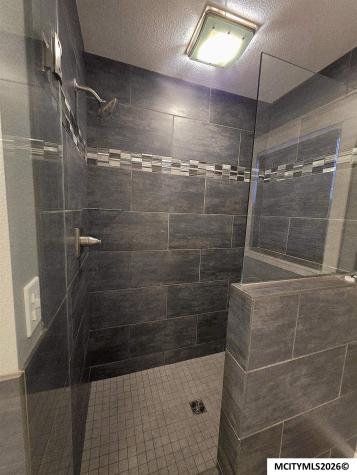 1323 S Pennsylvania Mason City IA 50401