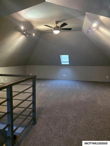 1323 S Pennsylvania Mason City IA 50401