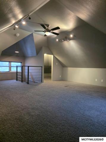 1323 S Pennsylvania Mason City IA 50401