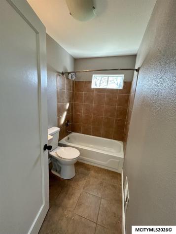 811 16th NE Mason City IA 50401