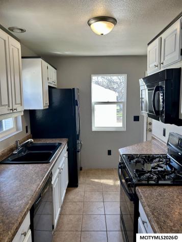 811 16th NE Mason City IA 50401