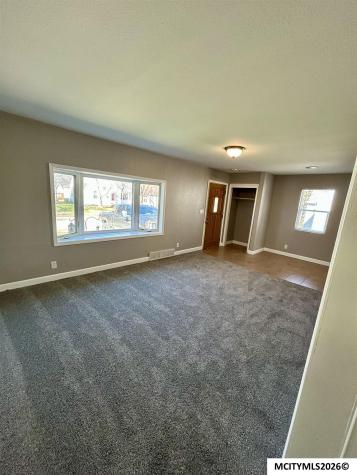 811 16th NE Mason City IA 50401