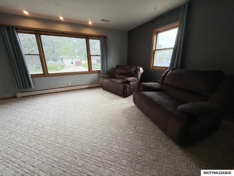 627 1st Street N Rockwell IA 50469