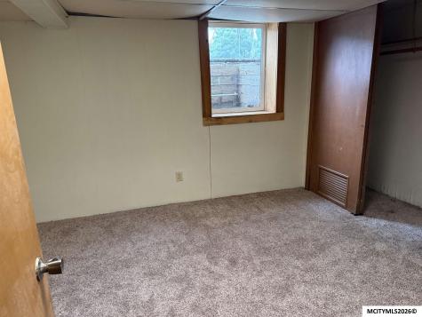 903 N Kentucky Mason City IA 50401