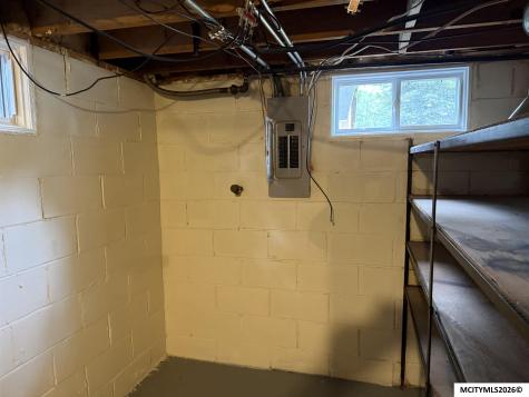 903 N Kentucky Mason City IA 50401