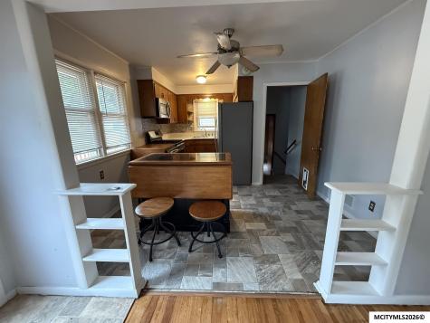 903 N Kentucky Mason City IA 50401