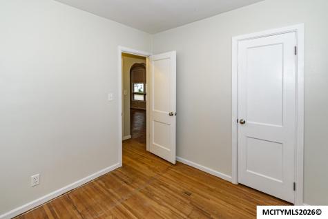 2820 S Adams Mason City IA 50401