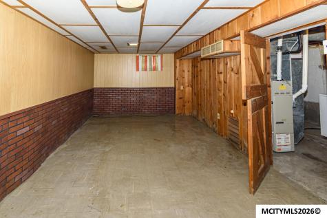 2820 S Adams Mason City IA 50401