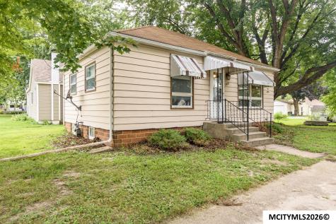 2820 S Adams Mason City IA 50401