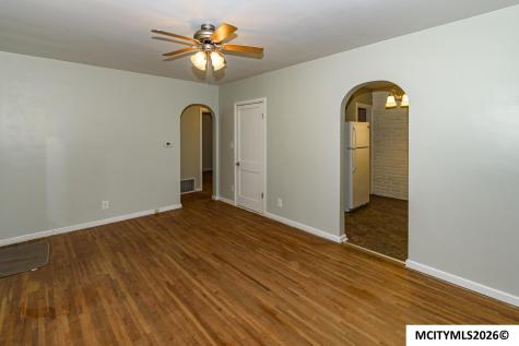2820 S Adams Mason City IA 50401