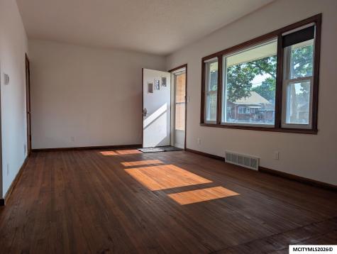 816 S Maryland Mason City IA 50401