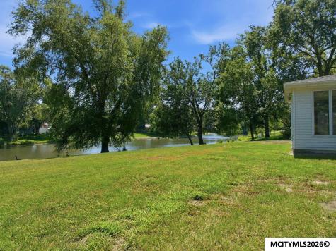 173 Parkridge Drive Mason City IA 50401