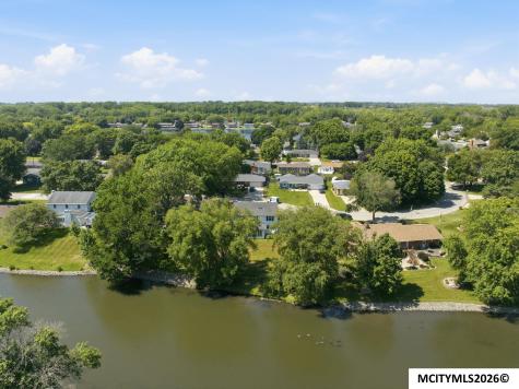 173 Parkridge Drive Mason City IA 50401
