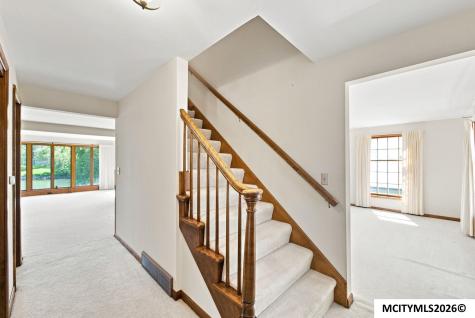 173 Parkridge Drive Mason City IA 50401