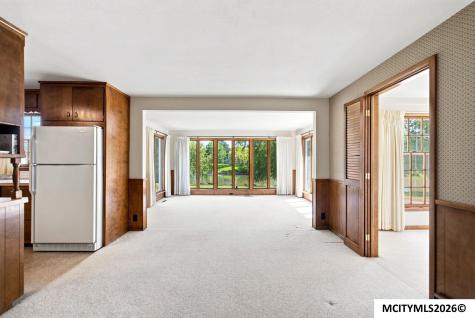 173 Parkridge Drive Mason City IA 50401