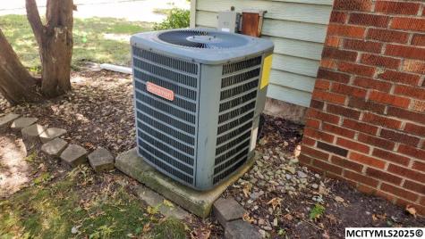 834 4th SE Mason City IA 50401